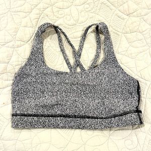 lululemon sports bra, size 6